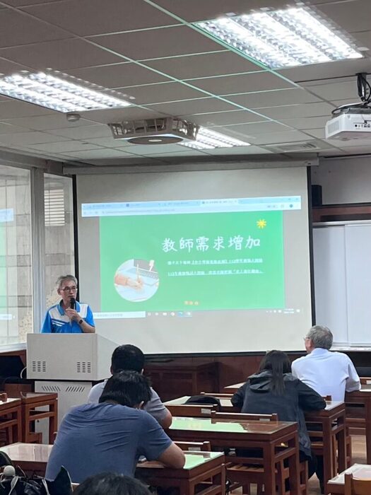 20241008屏東縣泰安國小林炫作主任到校演講(泰安國小數位教學環境與教師專業發展)圖片