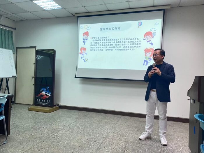 20210328高雄市油廠國小教甄委員經驗分享-陳鼎華校長圖片