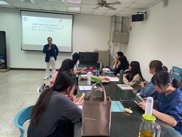 20210328高雄市油廠國小教甄委員經驗分享-陳鼎華校長圖片