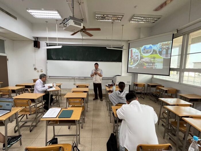 20240326泰安國小師長到校講座圖片