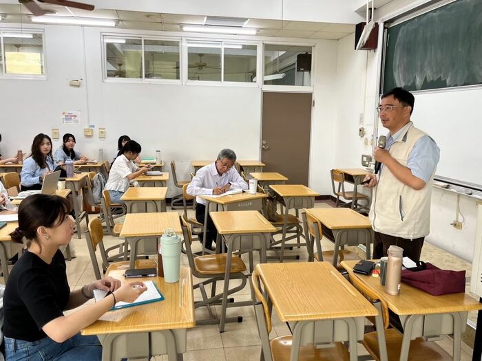 20240326泰安國小師長到校講座圖片