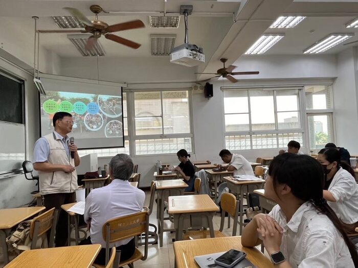 20240326泰安國小師長到校講座圖片