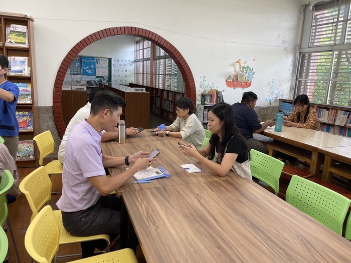 20240923在職專班研究生赴屏東縣廣安國小(研究生擔任113年研發數位教學教學案例指導教師)圖片